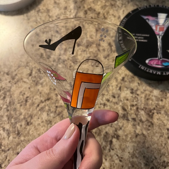 NWT Lolita Shopaholic Too Hand Painted Martini Glass in Original Box - Picture 7 of 15